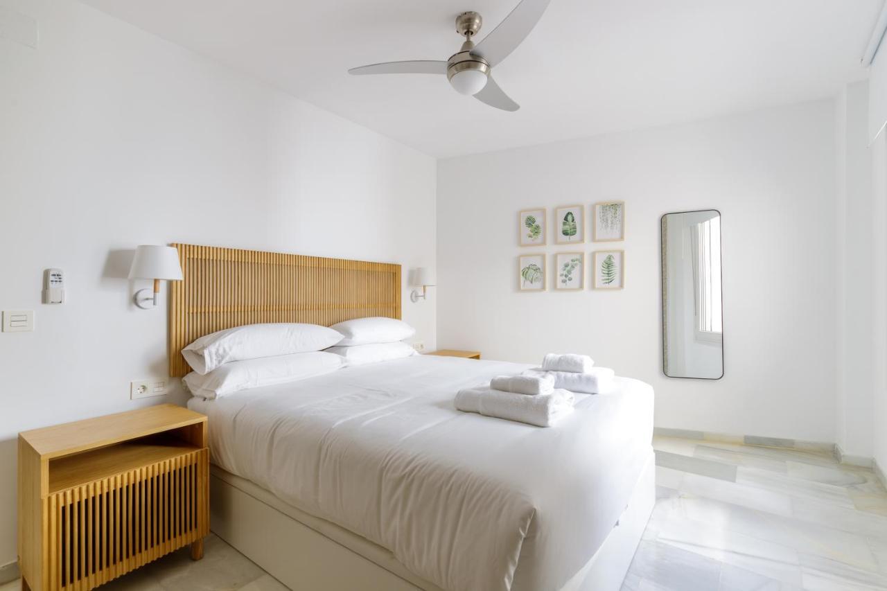 מאלגה Caleta Homes - Apartamentos Pompidou מראה חיצוני תמונה