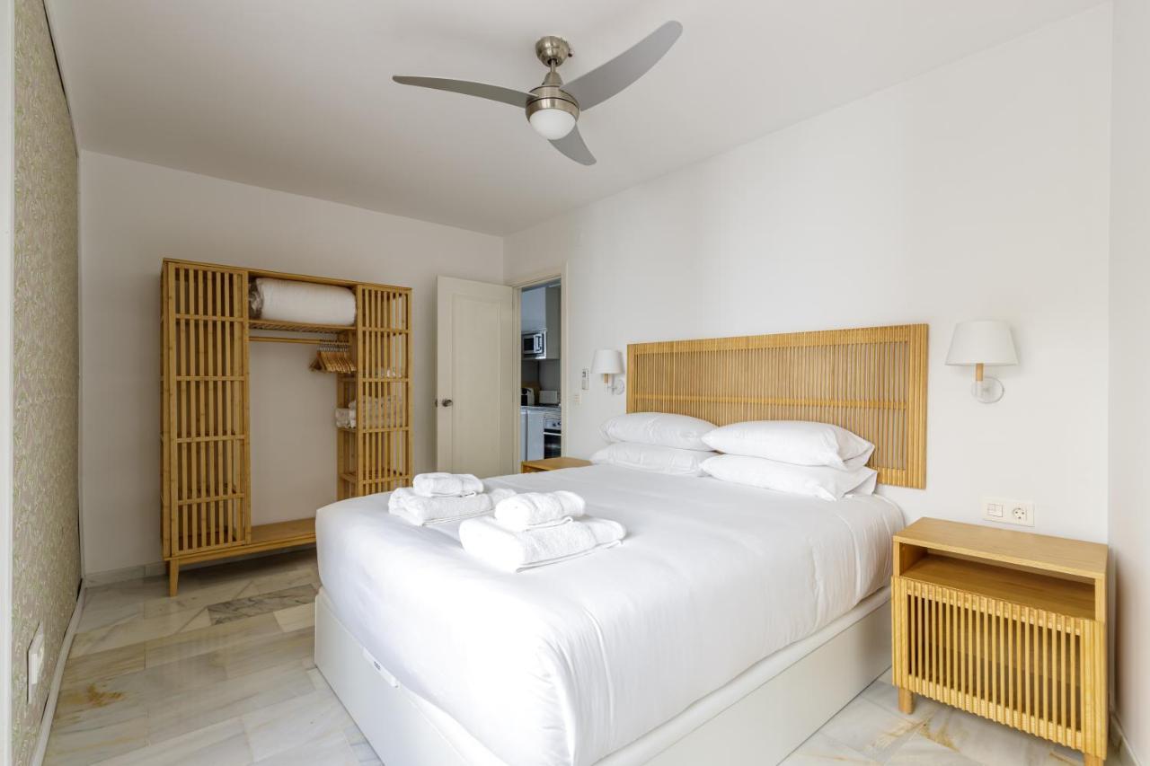 מאלגה Caleta Homes - Apartamentos Pompidou מראה חיצוני תמונה
